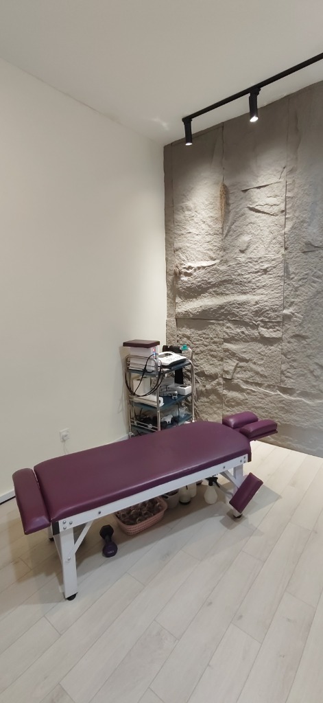 Ergonomic Spinal Table